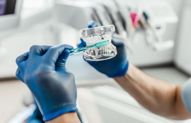 apple dent dental procedure